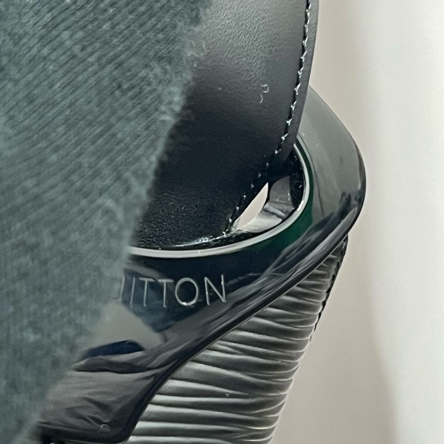 Louis Vuitton 水波紋 Hobo 水桶包-9