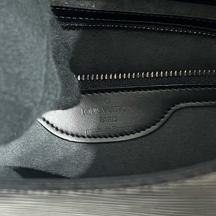 Louis Vuitton 水波紋 Hobo 水桶包-15