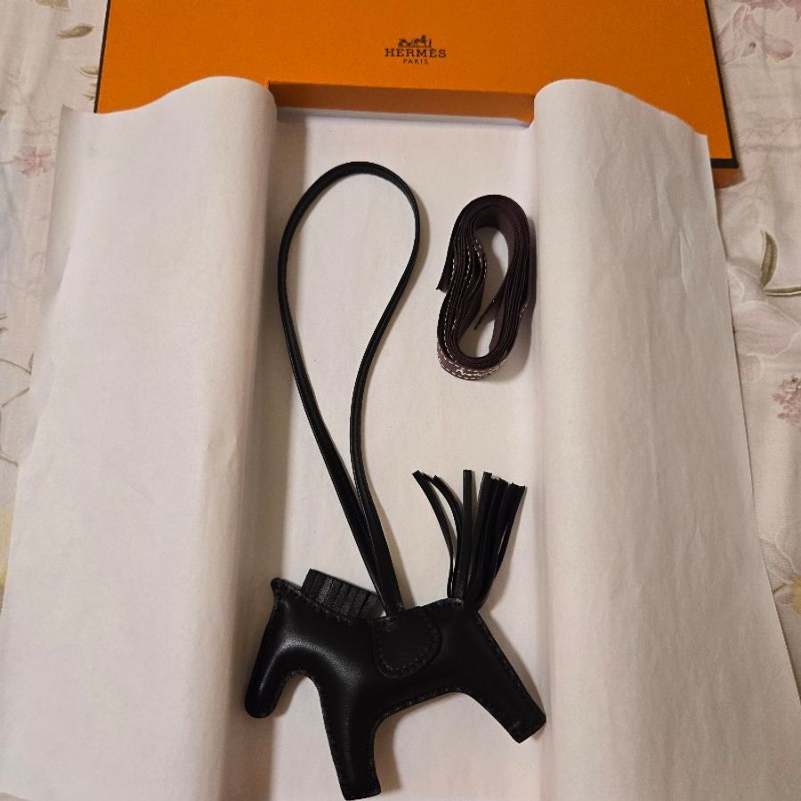 Hermes rodeo PM so black (new)-0