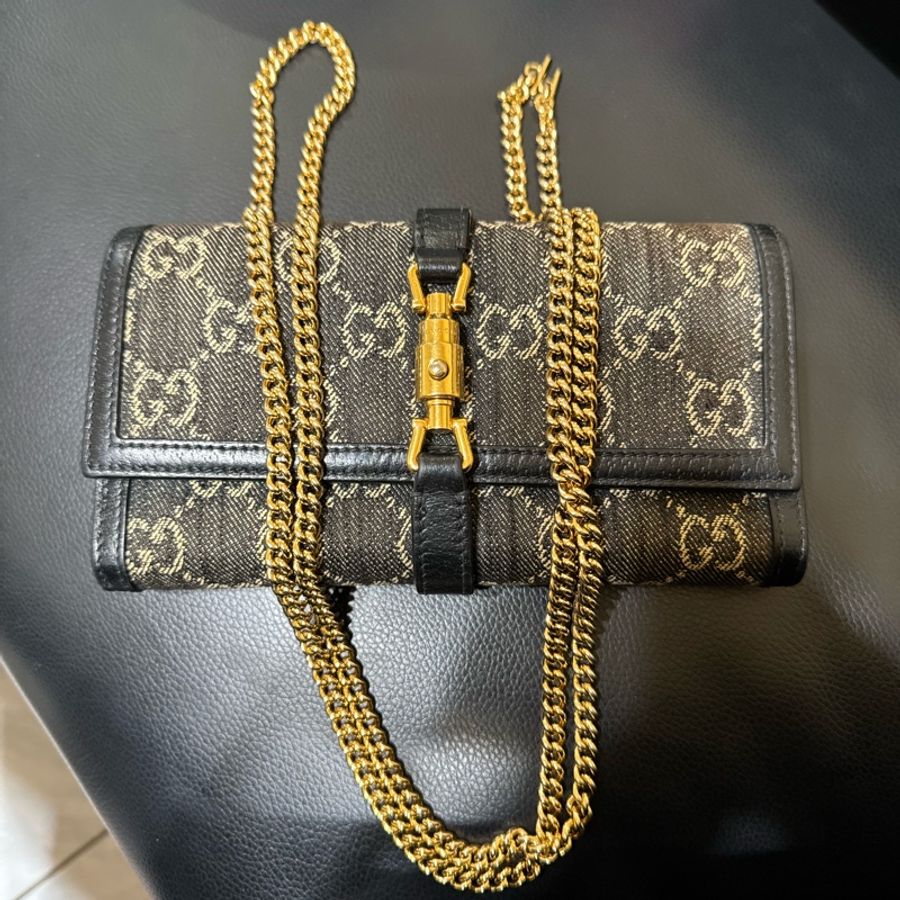 GUCCI WOC鏈包-11