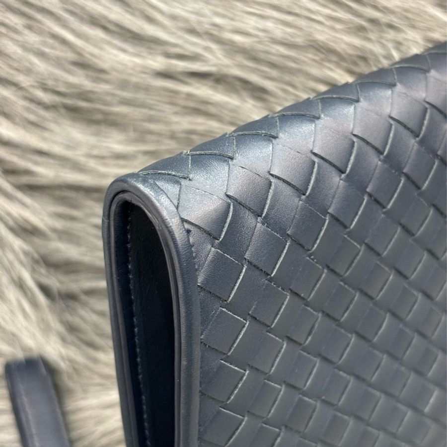 BOTTEGA VENETA BV 493190 藍色牛皮編織 拉鍊包 手提包 手拿包 錢包 收納包 麻將包 銀行包-7
