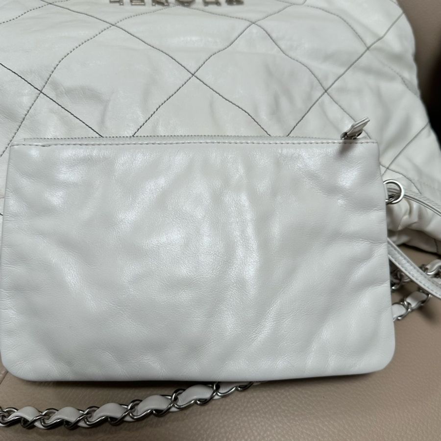 Chanel 22 bag中號-8