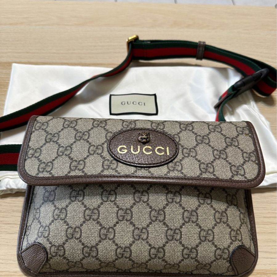 全新gucci虎頭斜背包-0