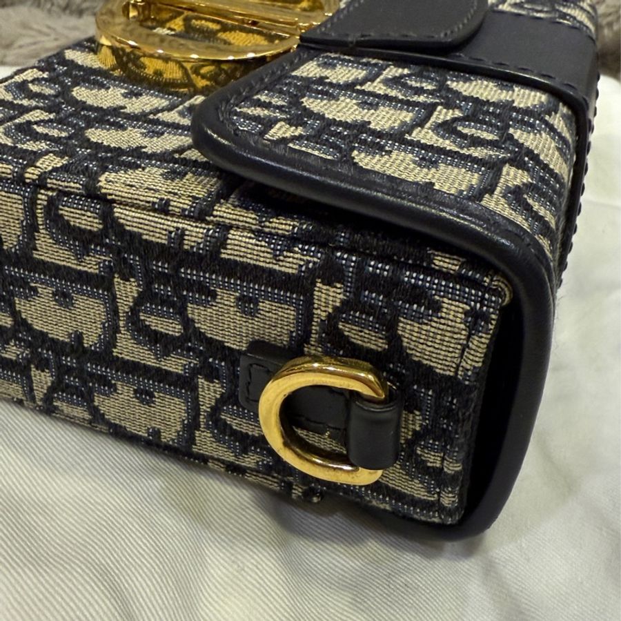 Dior 蒙田 刺繡老花 box 包-4