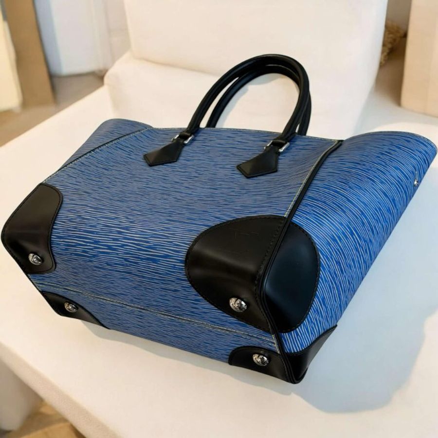 LV EPI水波紋手緹兩用包 藍色-4