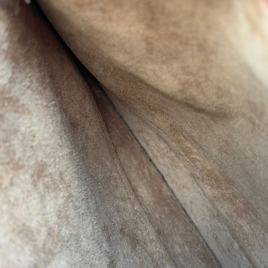 ::LOEWE:: Horseshoe Anagram 緹花/牛皮斜背小袋-13