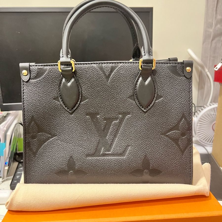 Louis Vuitton 全新路易威登拖特包 OnTheGo PM  M45653 黑色老花包-5