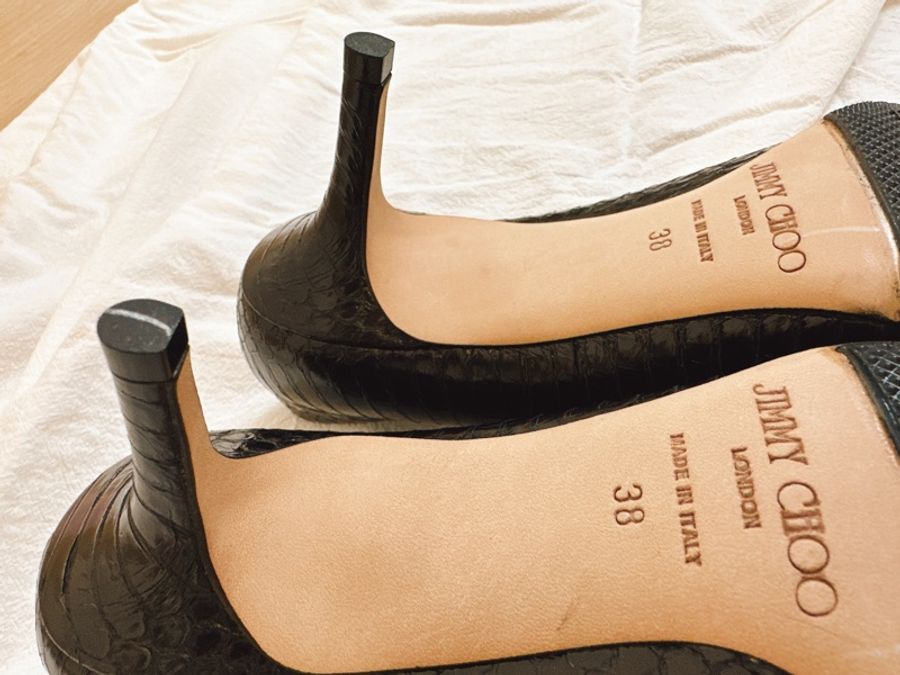 Jimmy choo 黑色蛇皮壓紋高跟鞋-18