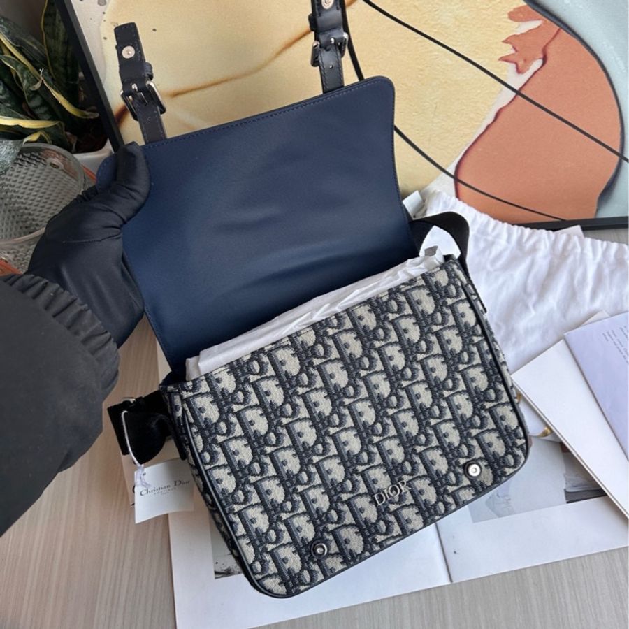 DIOR 經典老花拼皮 郵差包-6