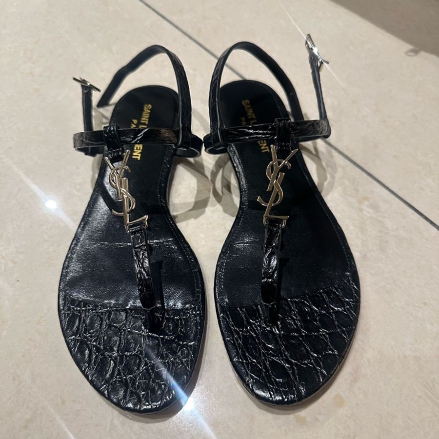 YSL涼鞋-4