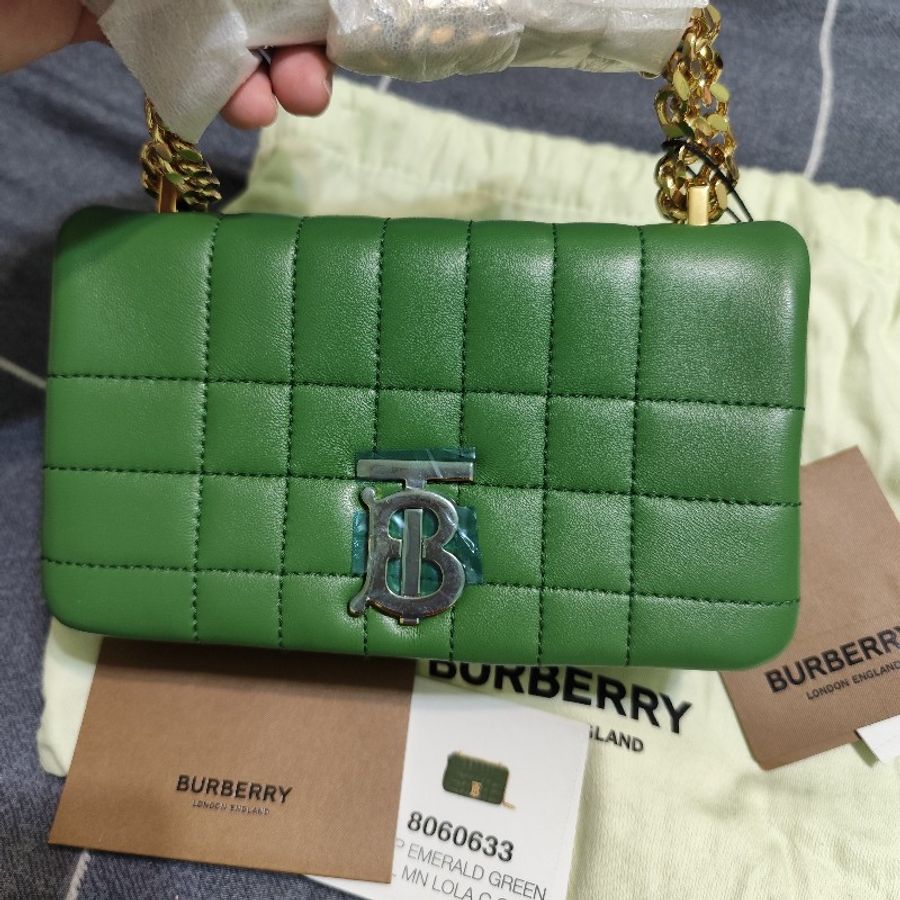 Burberry Lola TB 巴寶莉 Lola TB迷你17cm翻蓋斜背肩背包 綠 全新(不可議)-0