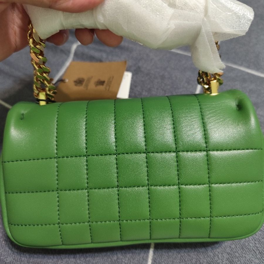 Burberry Lola TB 巴寶莉 Lola TB迷你17cm翻蓋斜背肩背包 綠 全新(不可議)-5