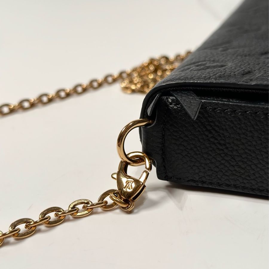 LV LOUIS VUITTON 中古復古古董 黑色牛皮 壓紋logo 三合一 鏈帶包 信封包-9