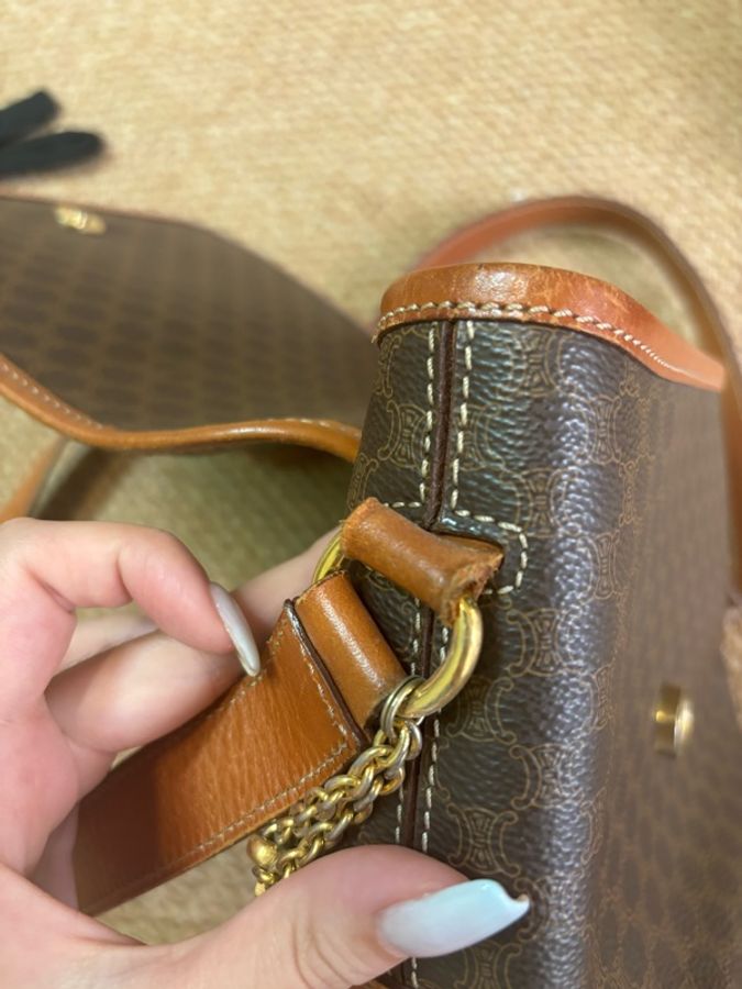 🏷️ Celine 凱旋門斜背包-35