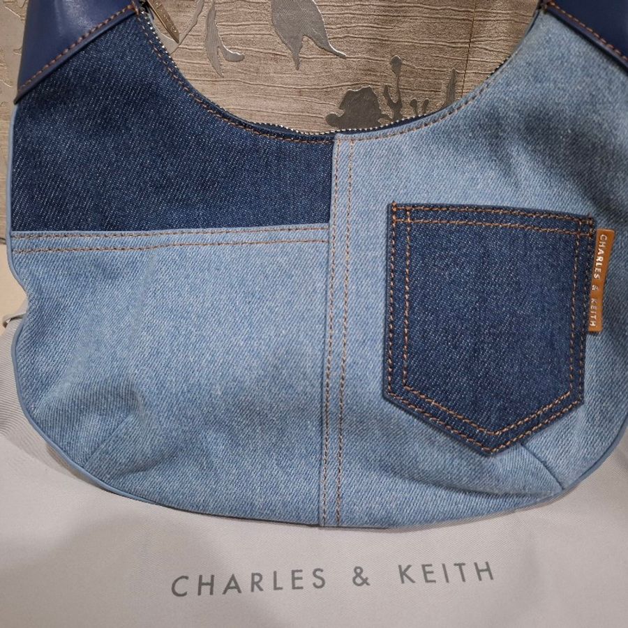 CHARLES & KEITH-1