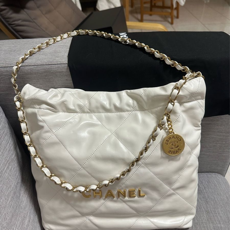 小號白色香奈兒22bag-6