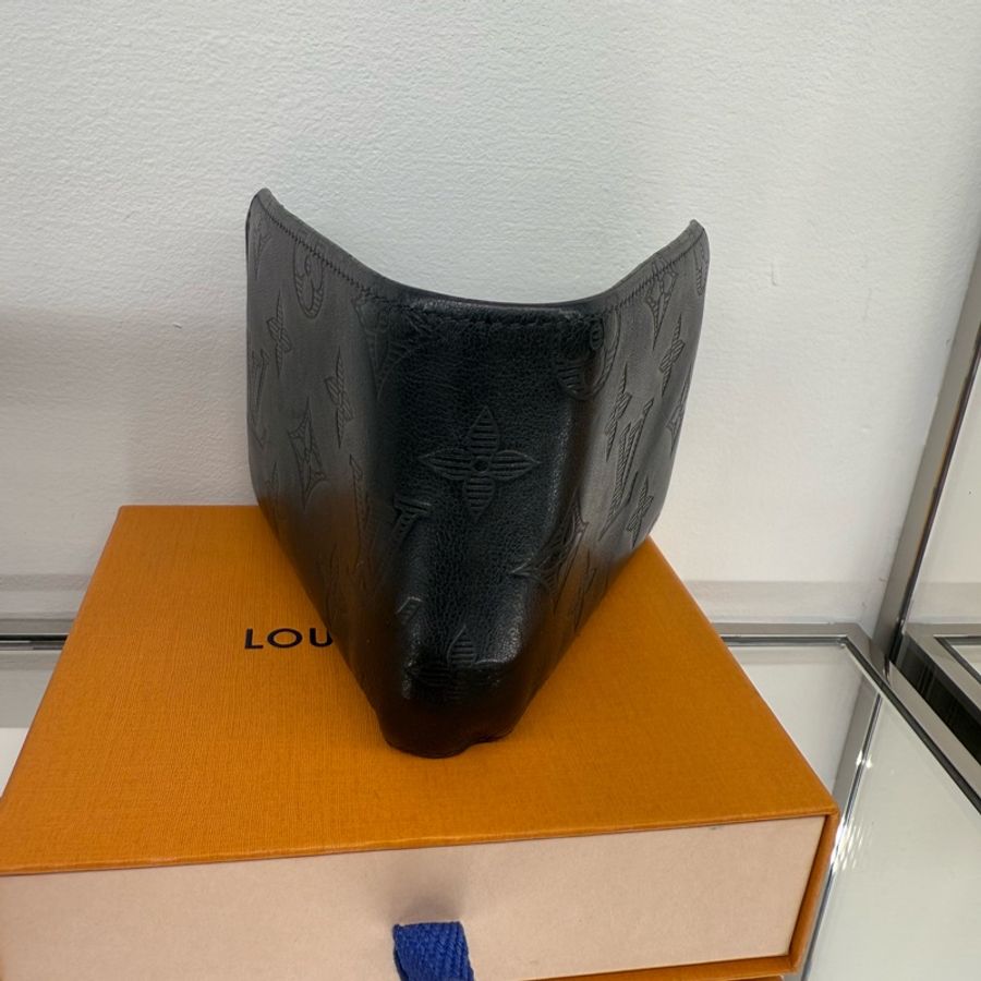 LV牛皮短夾-5