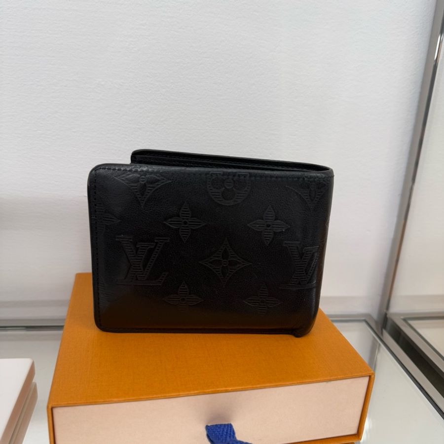 LV牛皮短夾-8
