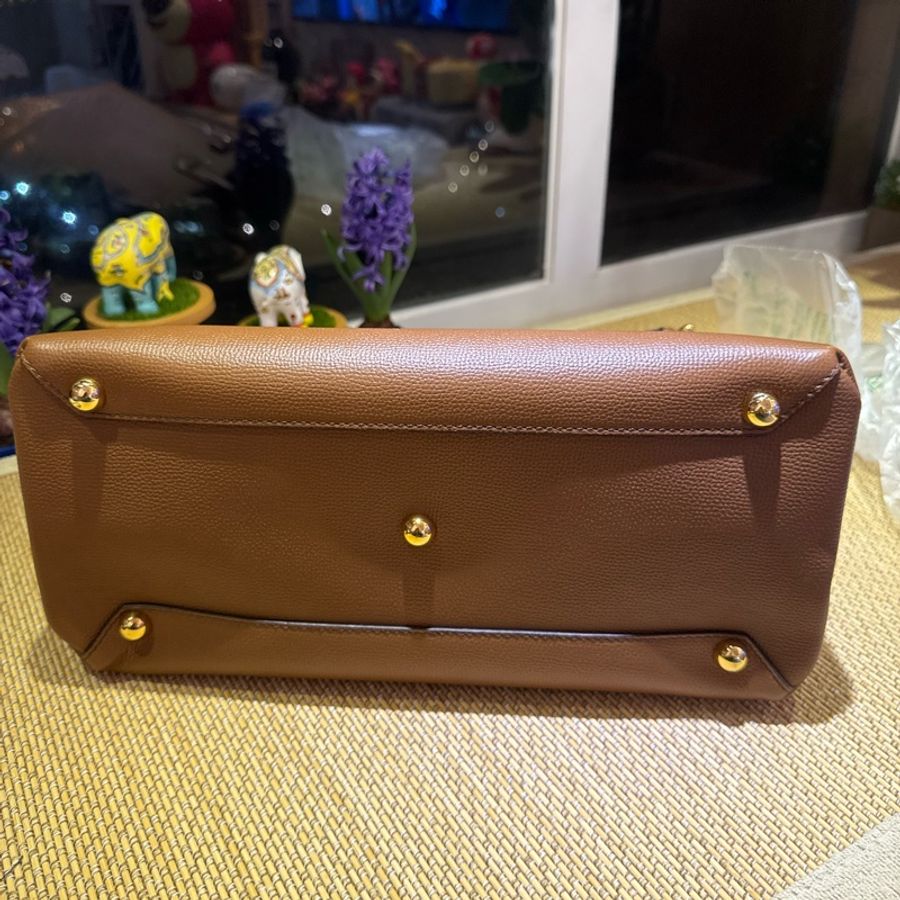 Burberry - Classic Brown Leather Plain Handbag-4