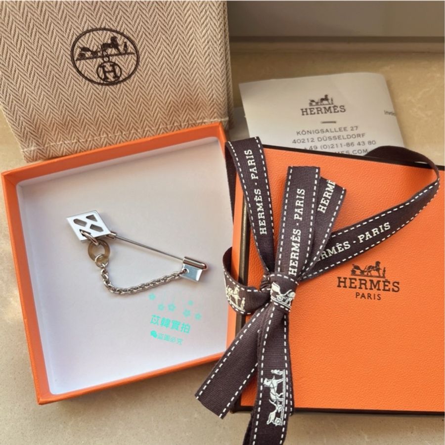 Hermès 全新CLE H胸針-5
