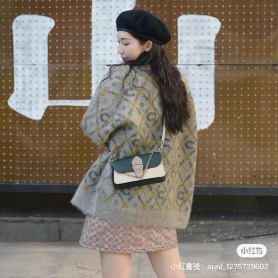 Coach Beat Saddle 亞馬遜綠 鉚釘拚色 豬鼻子 手提包 腋下包 肩背包 斜背包 鍊條包-0