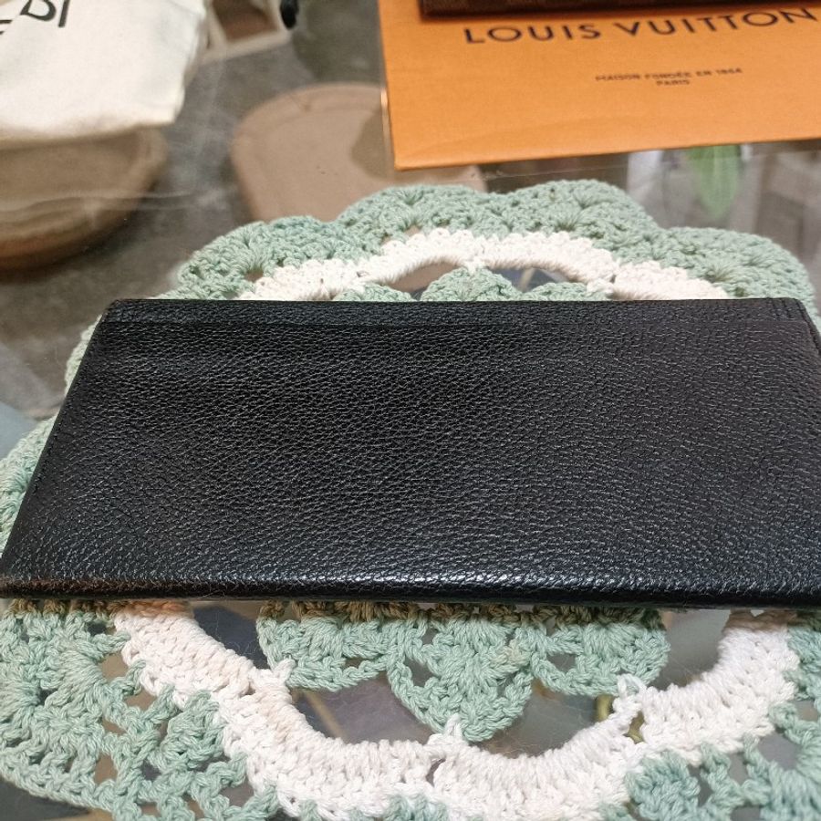 年終出清 YSL 牛皮黑長夾-1