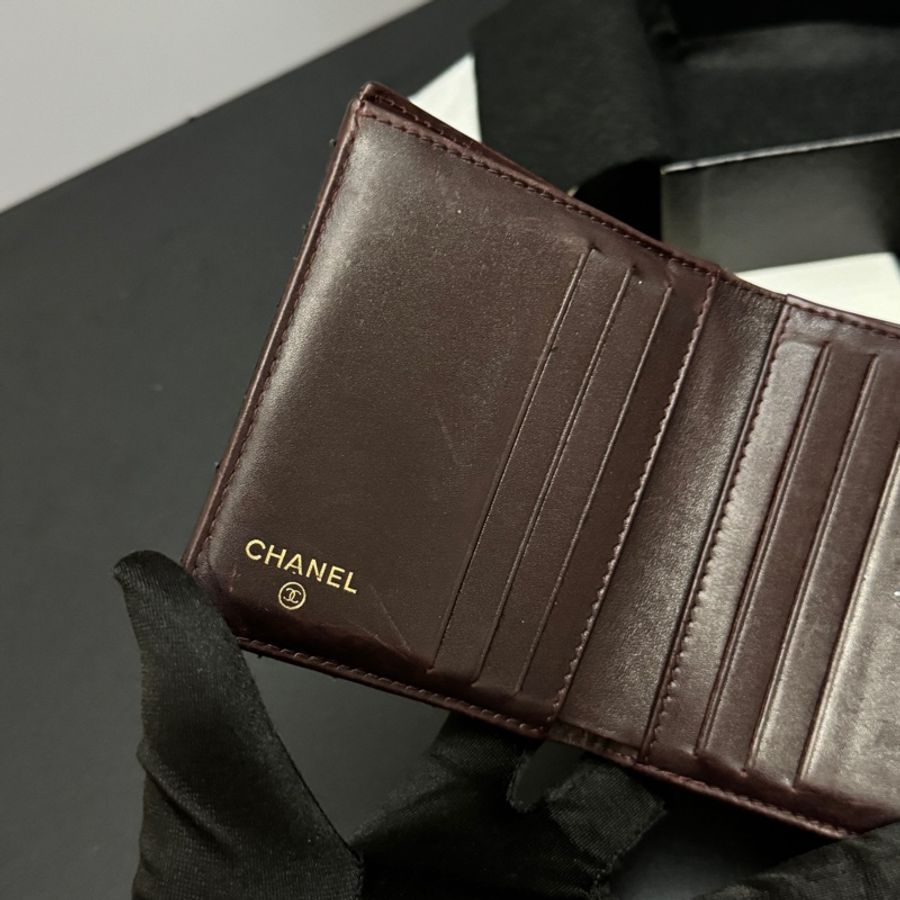（天菜魚子醬牛皮😍） Chanel 香奈兒 魚子醬牛皮 經典二折 短夾 皮夾-18