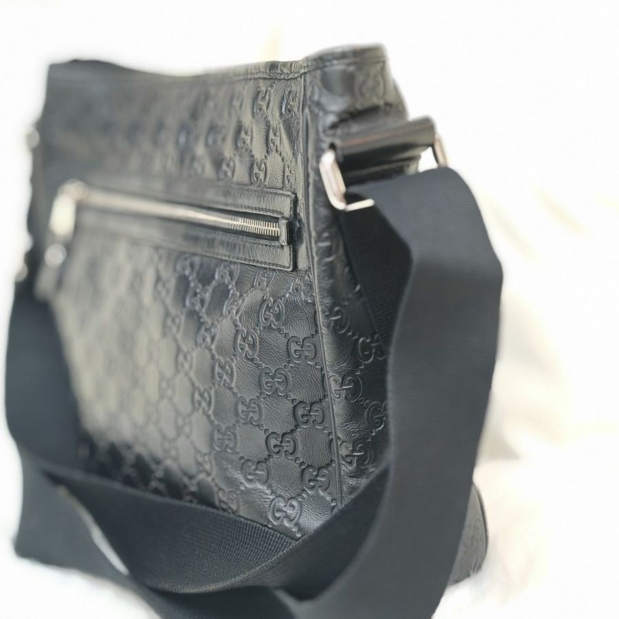 Gucci 黑色單肩斜挎包-2