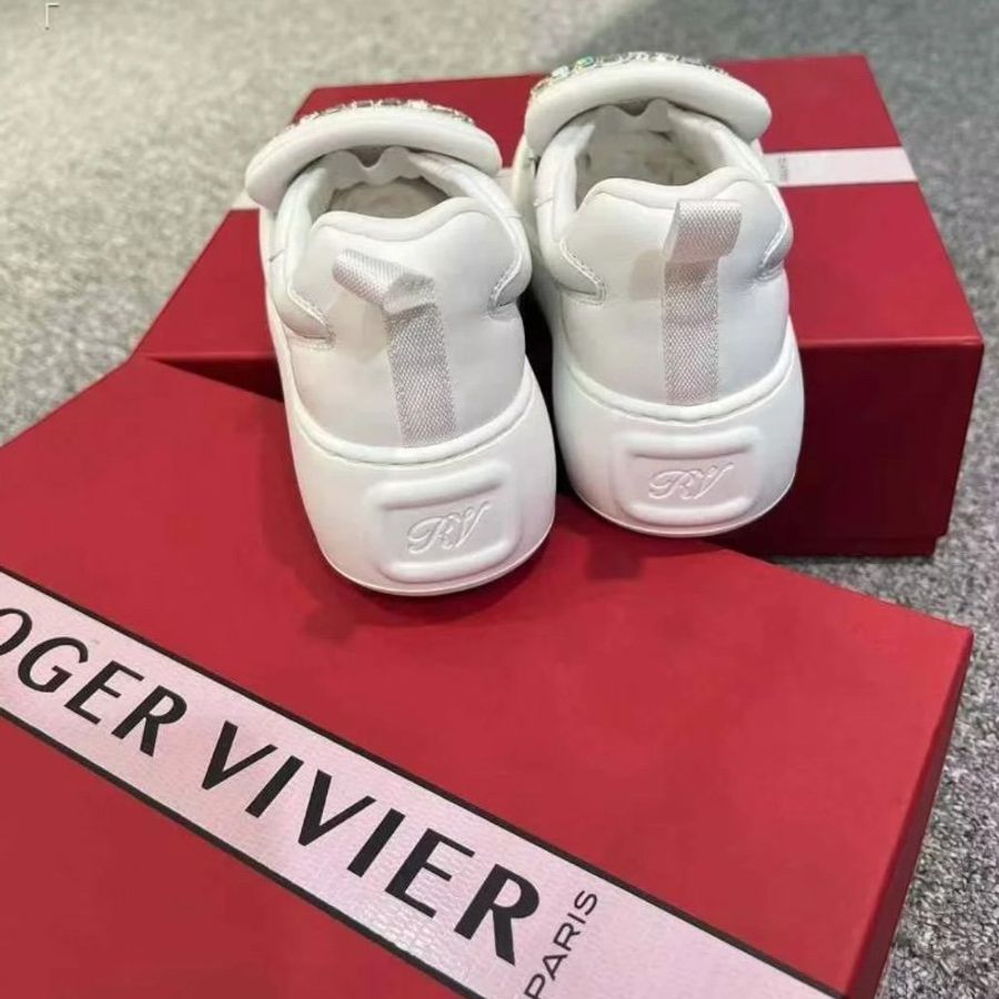 🎉新品好折扣✨Roger Vivier 女款 Viv' Up 水鑽方扣納帕皮革樂福鞋 增高5公分 白色 EU35/36/36.5/37/37.5/38(購買請訊息告知需要尺寸)-7