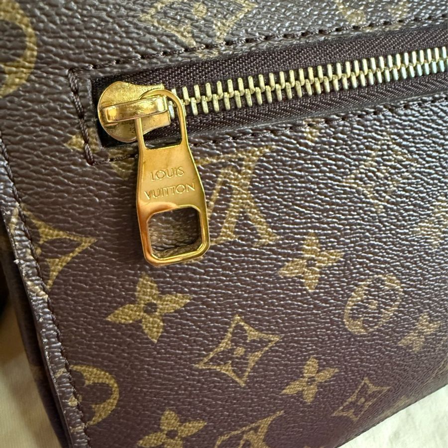 Louis Vuitton 經典老花郵差包-44