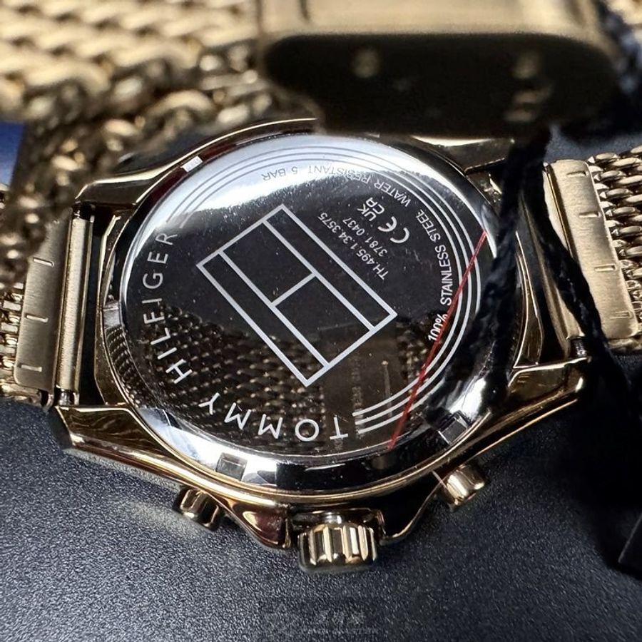 TommyHilfiger手錶,編號TH00054,44mm金色錶殼,金色錶帶款-3