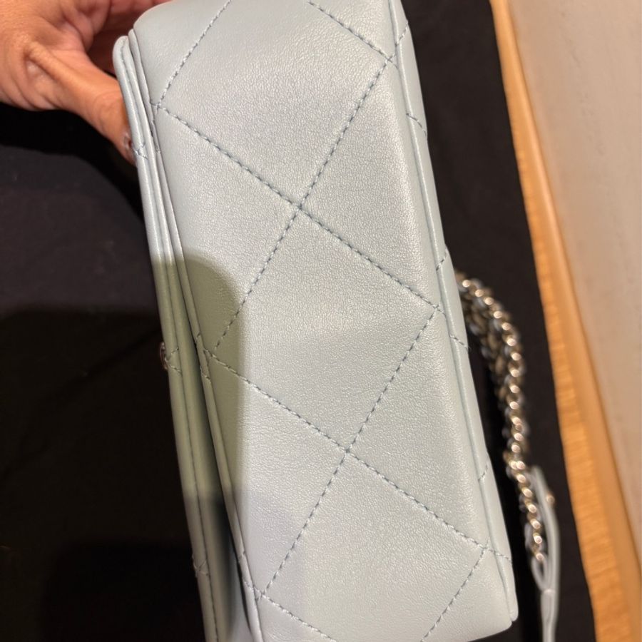 (降價)香奈兒Chanel 瀑布鍊銀扣方胖17cm 斜背包 天空藍-2