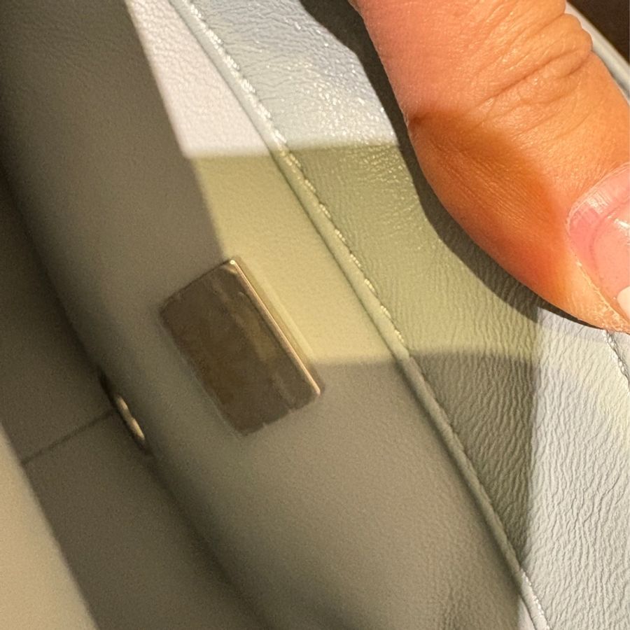 (降價)香奈兒Chanel 瀑布鍊銀扣方胖17cm 斜背包 天空藍-9