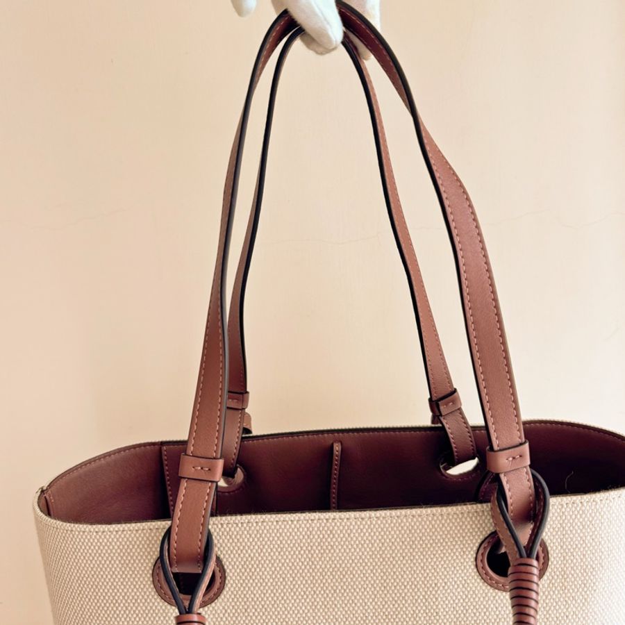 便宜賣質感LOEWE Anagram 手提包肩背包 兩用包-5