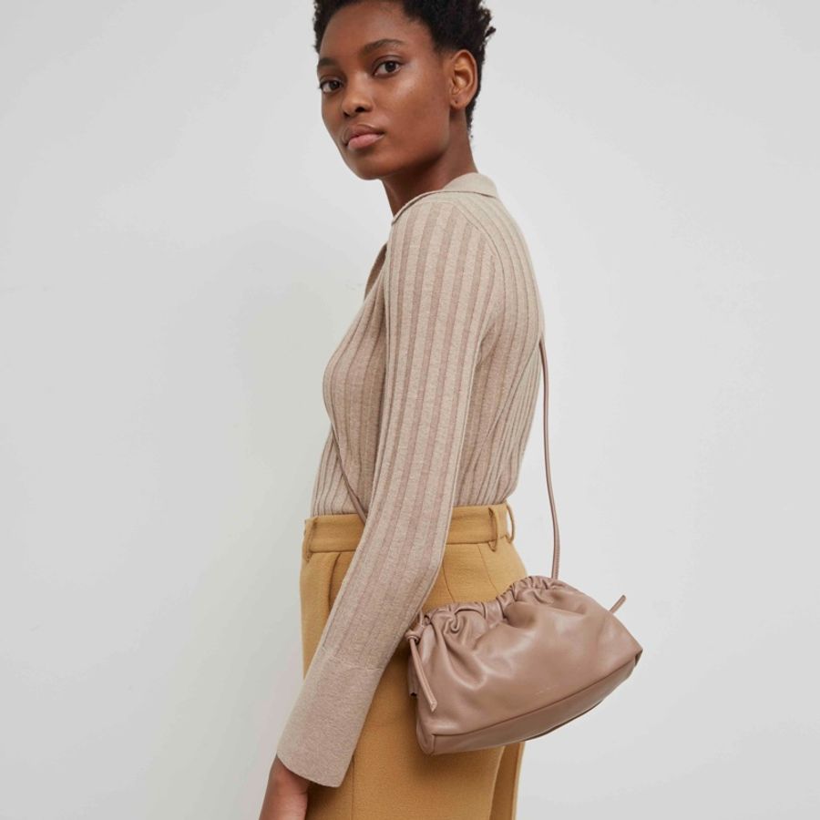 Mansur Gavriel 極簡輕奢 雲朵包 義大利小羊皮 肩背斜背手拿-1
