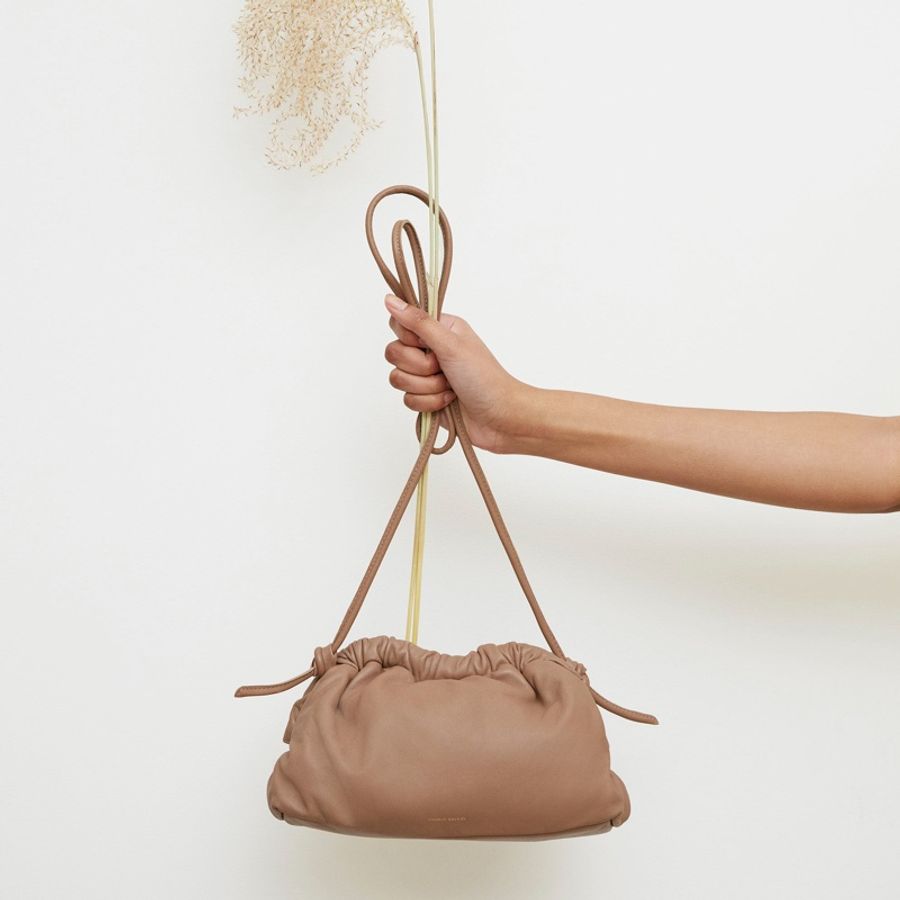 Mansur Gavriel 極簡輕奢 雲朵包 義大利小羊皮 肩背斜背手拿-4