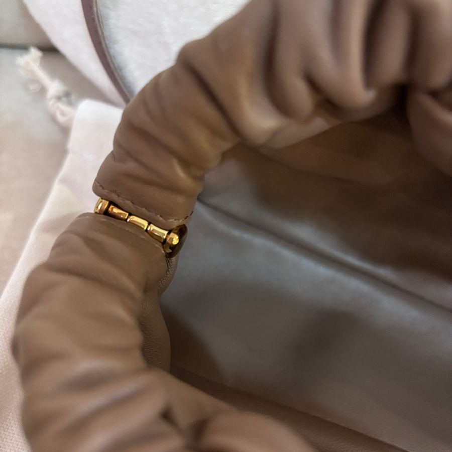 Mansur Gavriel 極簡輕奢 雲朵包 義大利小羊皮 肩背斜背手拿-15