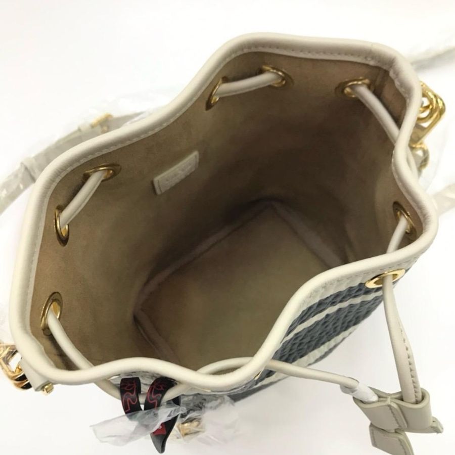 MCM bucket bag-4
