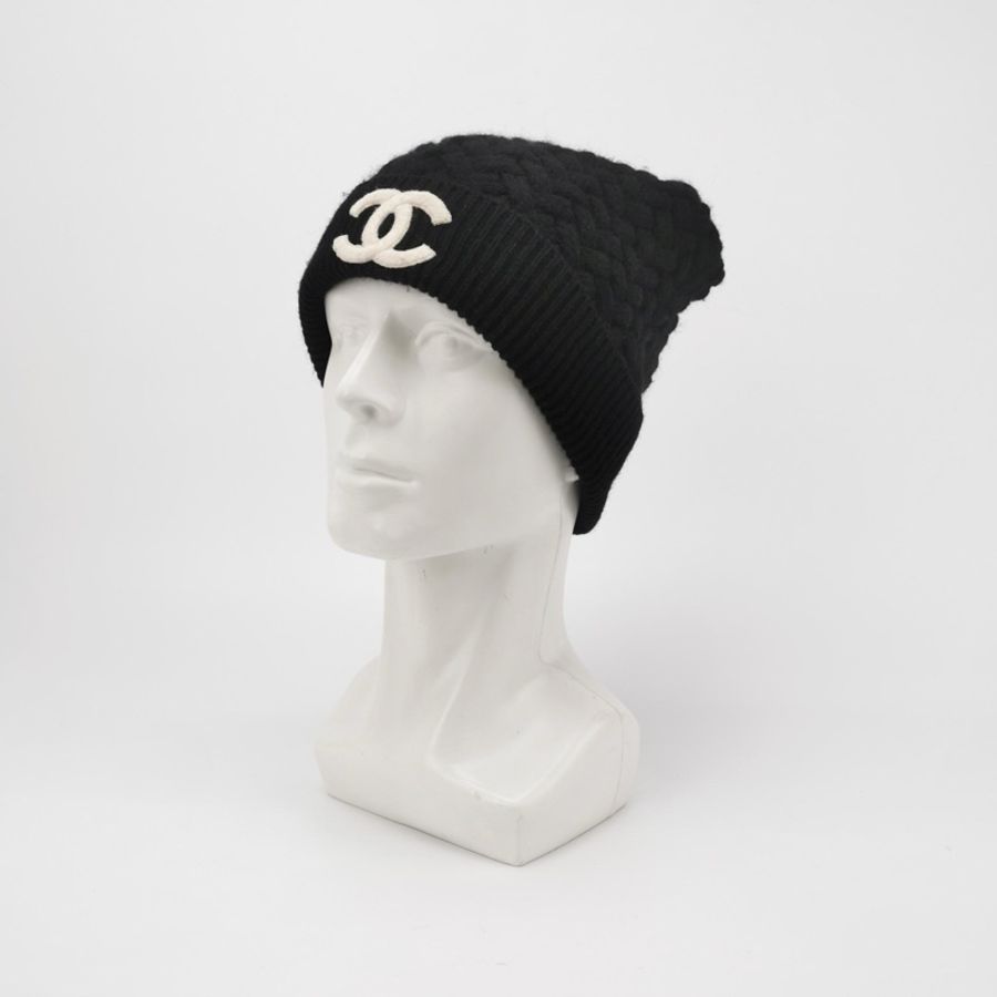 Chanel 羊絨雙C logo帽子-1