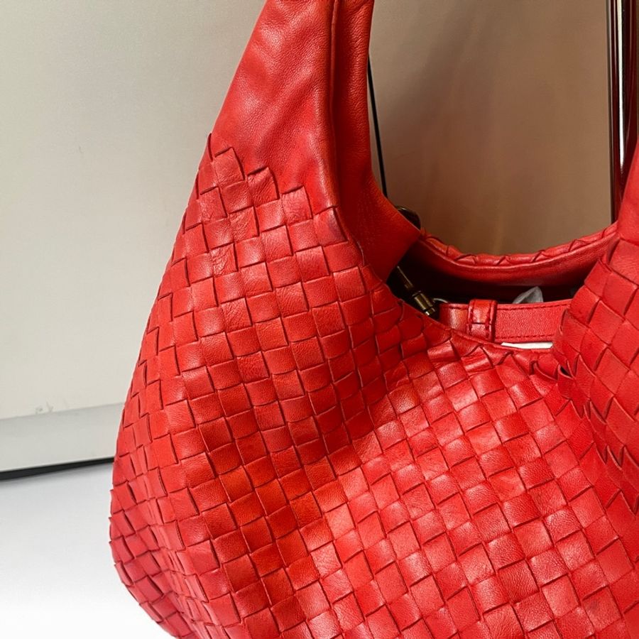 Bottega Veneta 紅編織和尚包-5