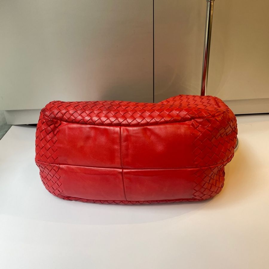 Bottega Veneta 紅編織和尚包-8