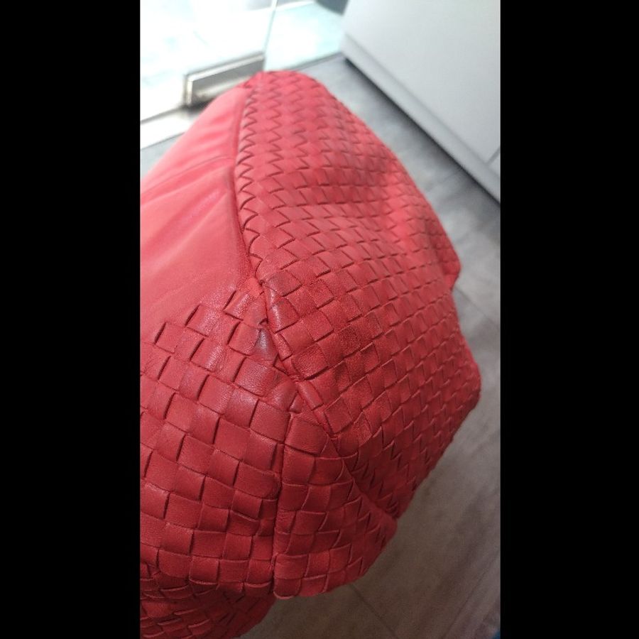 Bottega Veneta 紅編織和尚包-26