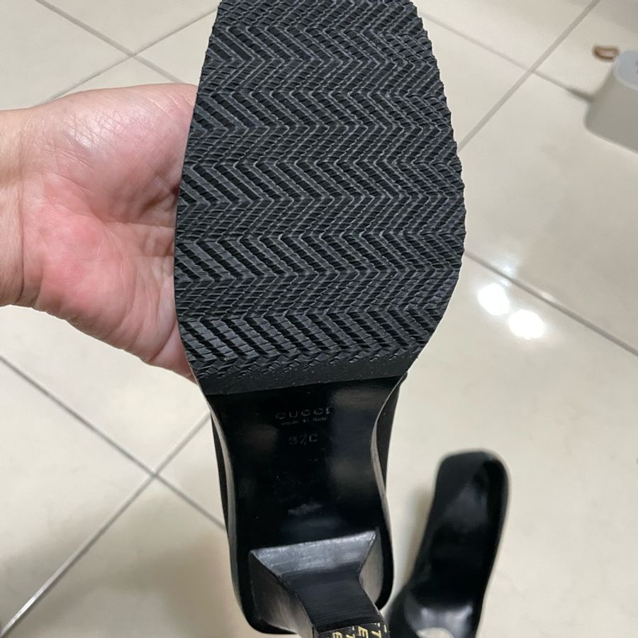 正品出清 GUCCI~高根鞋已補底37 尼龍布材質-10