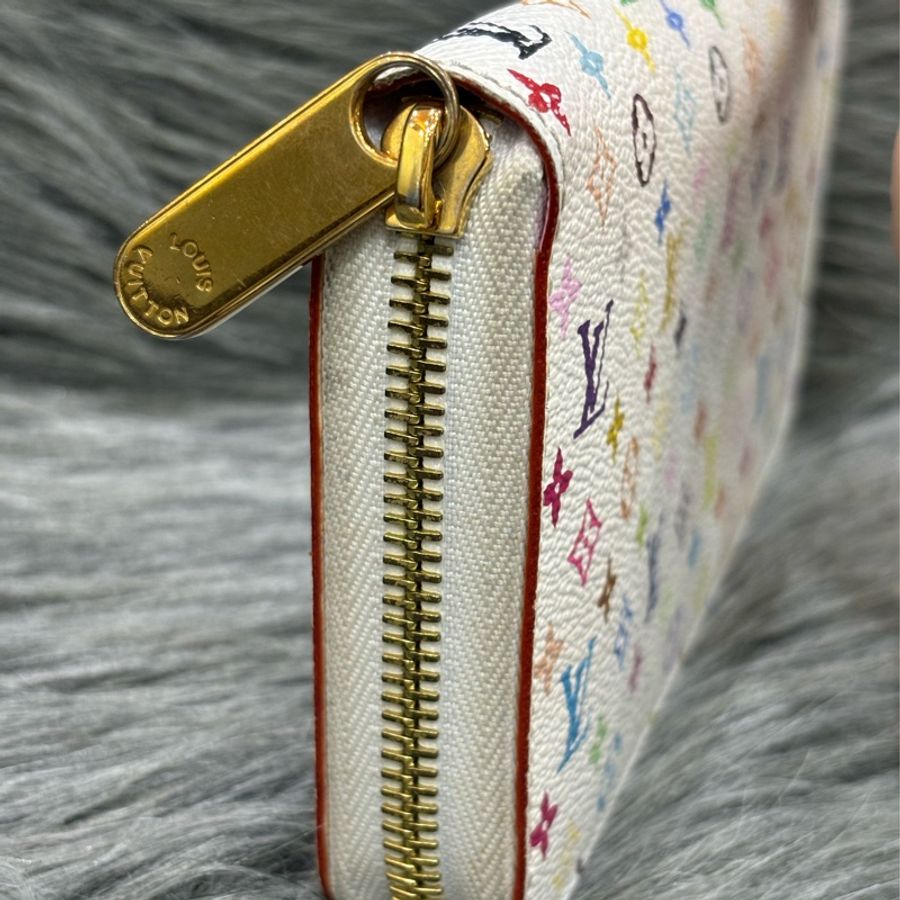 LV M60241 白彩 原花 老花 字紋 信用卡 零錢 拉鍊 發財 包 長夾 夾 皮夾-6