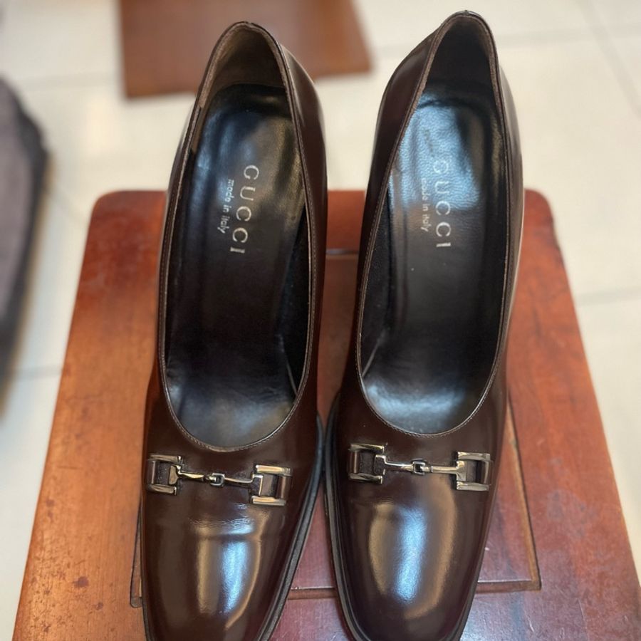 Gucci 牛皮咖啡色高粗根鞋-0