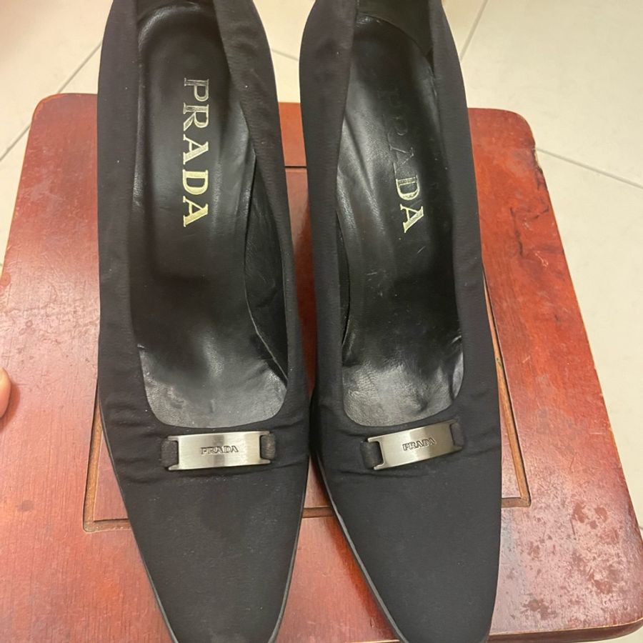 PRADA  絲巾布高根鞋 37號-1