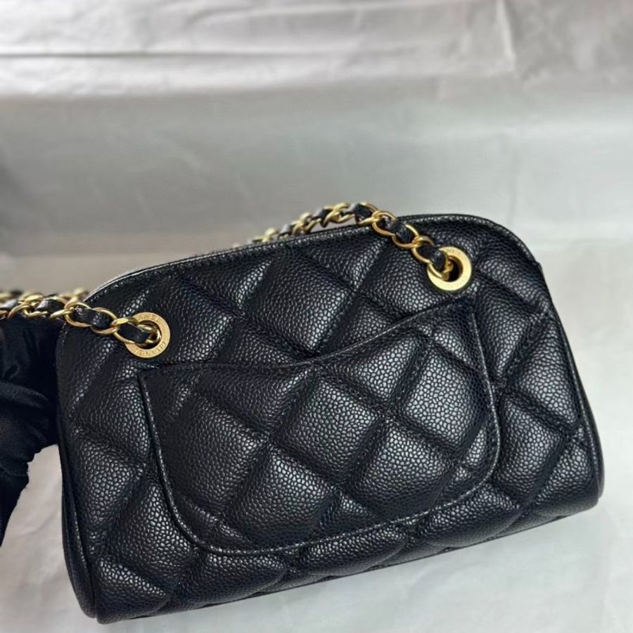 CHANEL香奈兒 24K 品牌標誌Logo 菱格紋絎縫 粒面閃亮小牛皮 手提斜挎單肩包 小號 女款|貨號AS5137-B18188-94305|全新正貨-3
