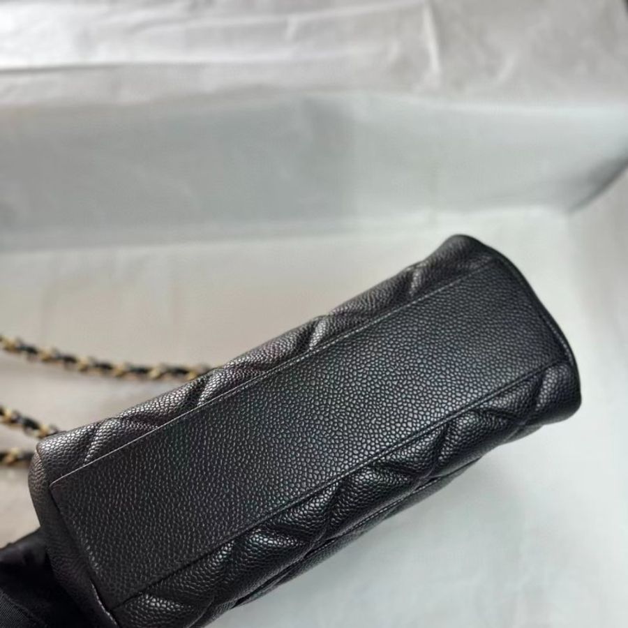 CHANEL香奈兒 24K 品牌標誌Logo 菱格紋絎縫 粒面閃亮小牛皮 手提斜挎單肩包 小號 女款|貨號AS5137-B18188-94305|全新正貨-4