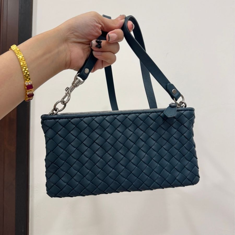 Bottega Veneta BV Nappa 汽油藍 綠 編織 手拿包 零錢包 斜背包 肩背包 皮包 皮夾 長夾-0