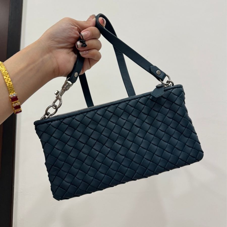 Bottega Veneta BV Nappa 汽油藍 綠 編織 手拿包 零錢包 斜背包 肩背包 皮包 皮夾 長夾-9